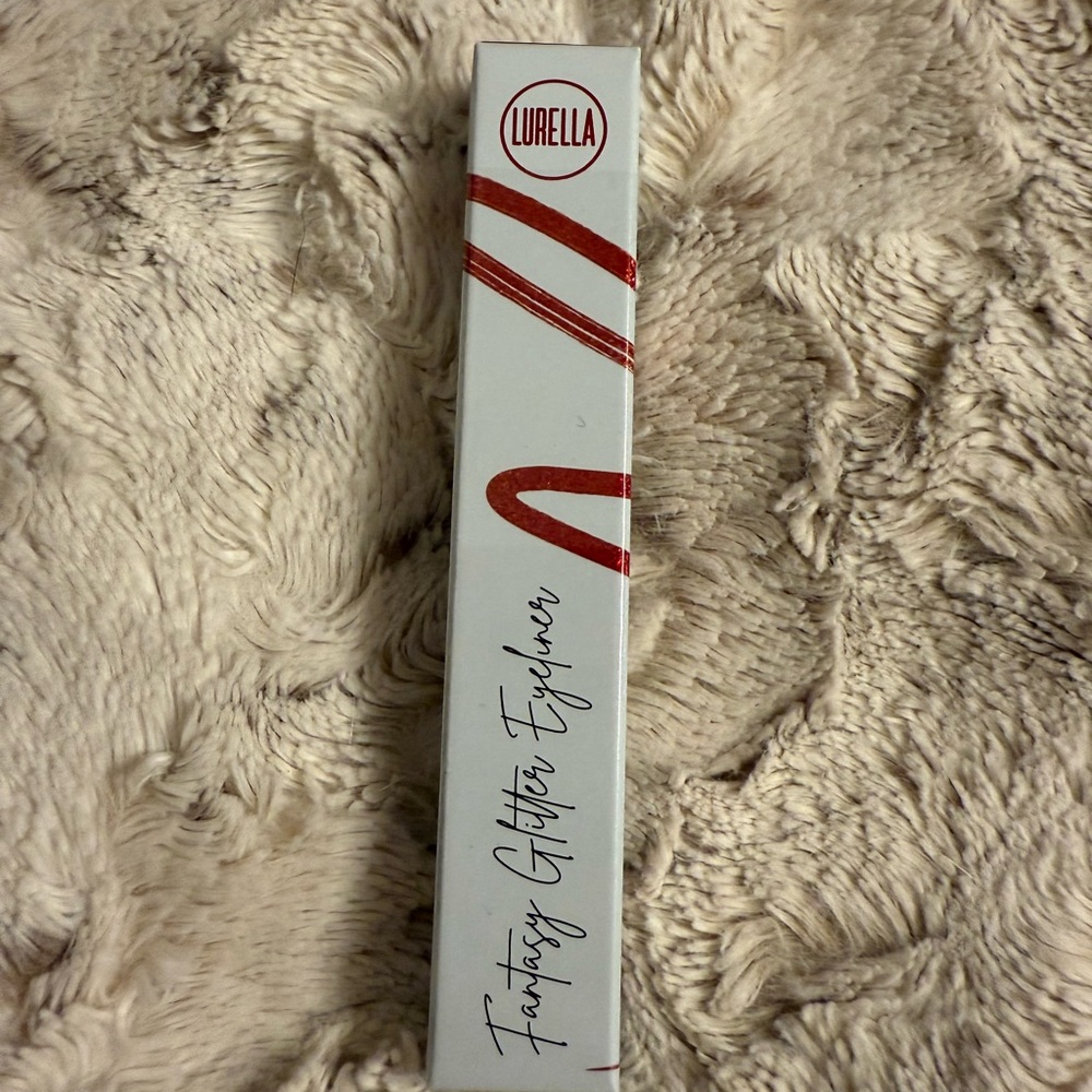 Lurella Fantasy Glitter Eyeliner